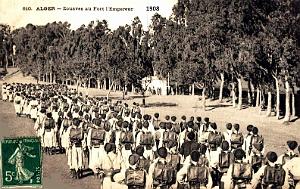 ALGER - FORT L'EMPEREUR - ZOUAVES - 1908